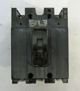 Disyuntor ITE Imperial 30 Amp 3 Polos, Modelo EE38030 - Imagen 1 de 6