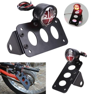Luz trasera de freno de montaje lateral con soporte para matrícula para Harley Chopper Bobber - Imagen 1 de 12