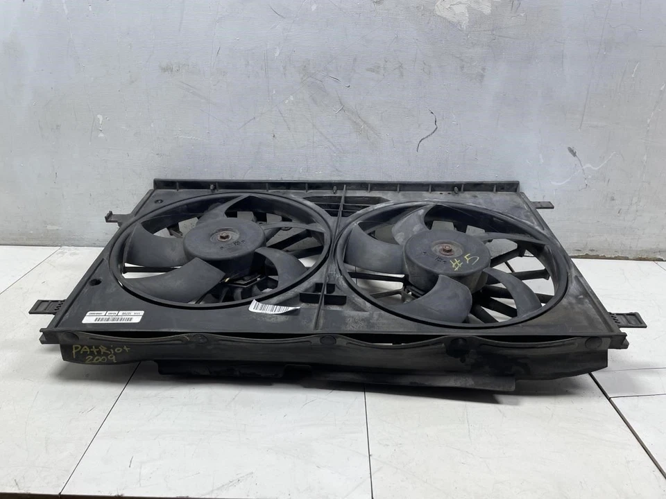 2009 JEEP PATRIOT CONJUNTO DE VENTILADOR DE REFRIGERAÇÃO RADIADOR FABRICANTE DE EQUIPAMENTO ORIGINAL+  - Imagem 1 de 4
