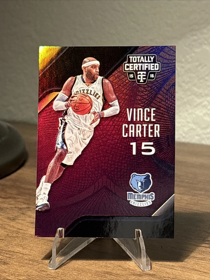 2015-16 Panini Totally Certified Vince Carter Purple /50 #106 Grizzlies - Image 1 of 3