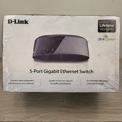 D-Link DGS-1005G 5-Port Gigabit Desktop Switch 1000mbps NEW  - Image 1 of 3