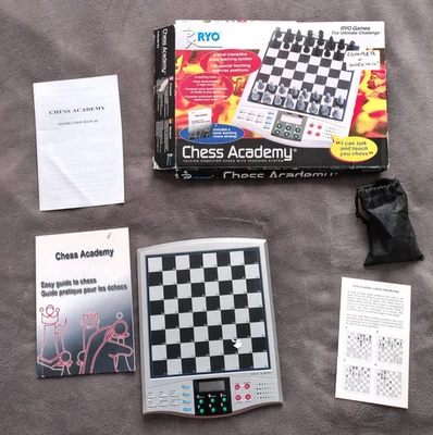 Ryo Chess Academy Talking Electronic Computer Game w/ Teaching System Magnetic - Image 1 of 4