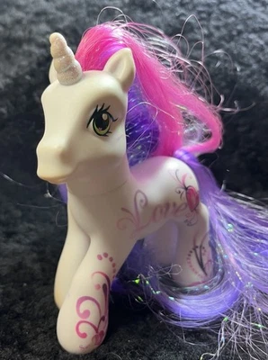 My Little Pony G3 Unicorn Sweetie Belle 25th Anniversary Love Birthday Ponies - Image 1 of 4