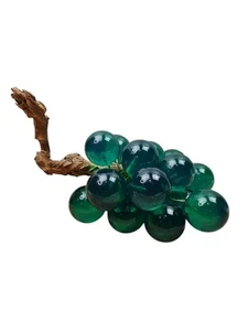 "Racimo de uvas Lucite verde sobre madera a la deriva 10"" vintage" - Imagen 1 de 5