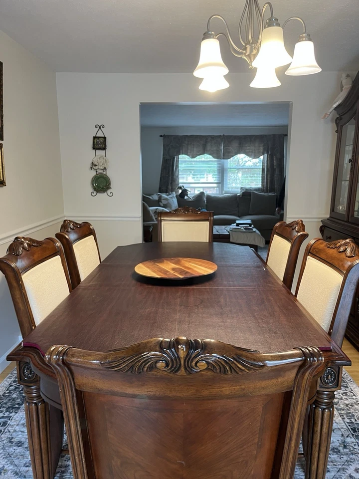 Juego de mesa de comedor a la venta en Imperial Pennsylvania. En buen estado Foto 1 de 4