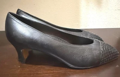 Vintage Amalfi Diana pumps/ heels handmade in Italy Size 9 - Image 1 of 4