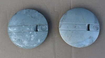 КОЛПАКИ СТУПИЦЫ КОЛЕСА VW VOLKSWAGEN GOLF MK1 I MK2 II JETTA CORRADO SCIROCCO 2 ШТ ОТ ОРИГИНАЛЬНОГО ПРОИЗВОДИТЕЛЯ - Изображение 1 из 4