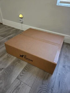 RUCKUS ICX 8200-48 Entry-Level Plus Access 48-Ports 1G PoE Switch - 296 Gbps - Picture 1 of 4