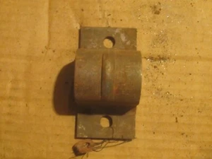 New Front Stabilizer Reinforce Bracket Chevrolet 1940-1954 Pass/51-53 1/2Ton - Picture 1 of 3