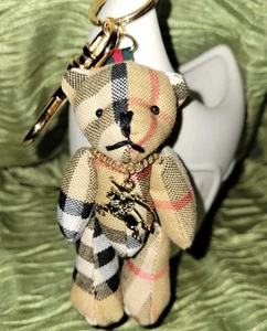 Beerenbär Schlüsselanhänger/Taschenanhänger Canvas kariert goldfarbene Hardware Halsband Anhänger neu ohne Etikett - Bild 1 von 5