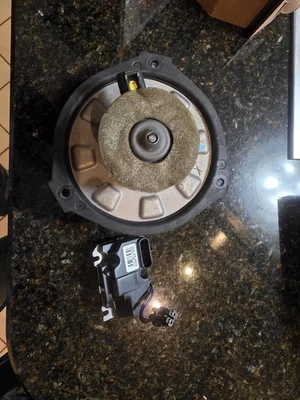 Motor soplador y resistencia electrónica Chevrolet Corvette C5 97-04 Foto 1 de 3