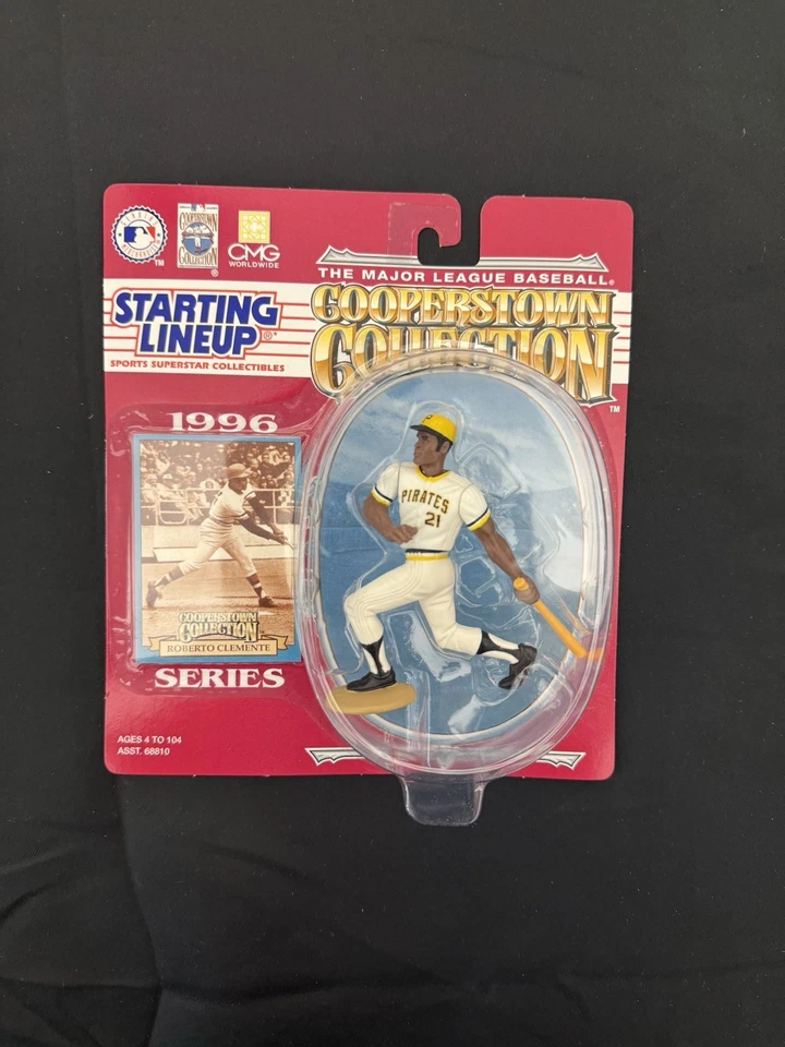 Starting Lineup CoopersTown Collection Roberto Clemente Pirates Action Figure - Image 1 of 1