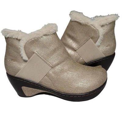 Botines Jbu Jambu Mila veganos de piel sintética talla 9,5 M dorados con tacón de cuña y cremallera Foto 1 de 4