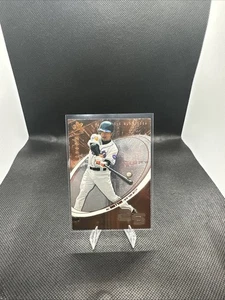 2004 Fleer E-X /500 Kazuo Matsui #44 Rookie RC - Picture 1 of 7