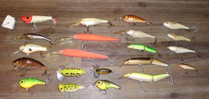 21- RAPALA- REBEL- Vintage Crankbait Lures - Picture 1 of 9