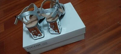 Sandali donna Geox tacco 8 cm, argento, indossati due volte , calzata comoda - Immagine 1 di 3