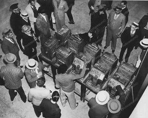 Kuba Spielautomat Casino Vintage 8x10 Reprint of Old Photo - Bild 1 von 1