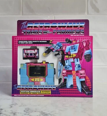TRANSFORMERS G1 SOUNDWAVE "RETROWAVE" +BUZZSAW Custom Toy figure in Custom box - Image 1 of 4