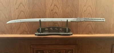 Raiden’s Katana From Metal Gear Rising: Revengeance - Full Tang 39 英寸 含 支架 — 第 1/4 张图片