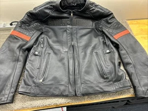 NUOVO Harley Davidson Uomo Nero Pelle Giacca Bici Equitazione XL 98000-20VM 30185 - Foto 1 di 11