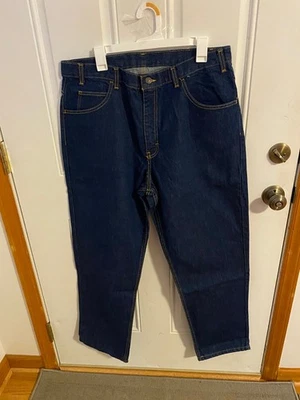 NEW WITHOUT TAGS MEN'S SIZE 38X32 WEARGUARD STRAIGHT LEG WORK JEANS - Image 1 of 4