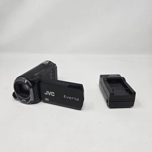 JVC Everio Digital Camcorder Model GZ-MS110BU Bundle w/Battery And Charger - Picture 1 of 9