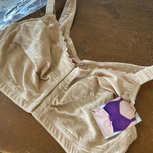 New Front Close Wireless Posture Bra Comfort Choice Woman Within Nude Size 40DDD - Picture 1 of 3