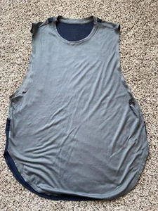 Women's NIKE TANK TOP Size M Sleeveless Dri-Fit TEE Blue & Gray Z23 - Picture 1 of 3