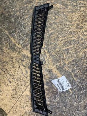 OEM CENTER Grille TOYOTA ECHO 00 01 02 2000 2001 2002 Foto 1 de 4