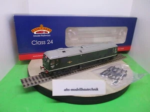 Bachmann 32-430B, Class 24 D5061 BR Green  für Spur 00, Maßstab 1:76. - Bild 1 von 6