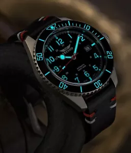 Tresod Ocean Master Swiss Made SW200 Automatik schwarzes Zifferblatt Keramik Lünette SS Uhr - Bild 1 von 8