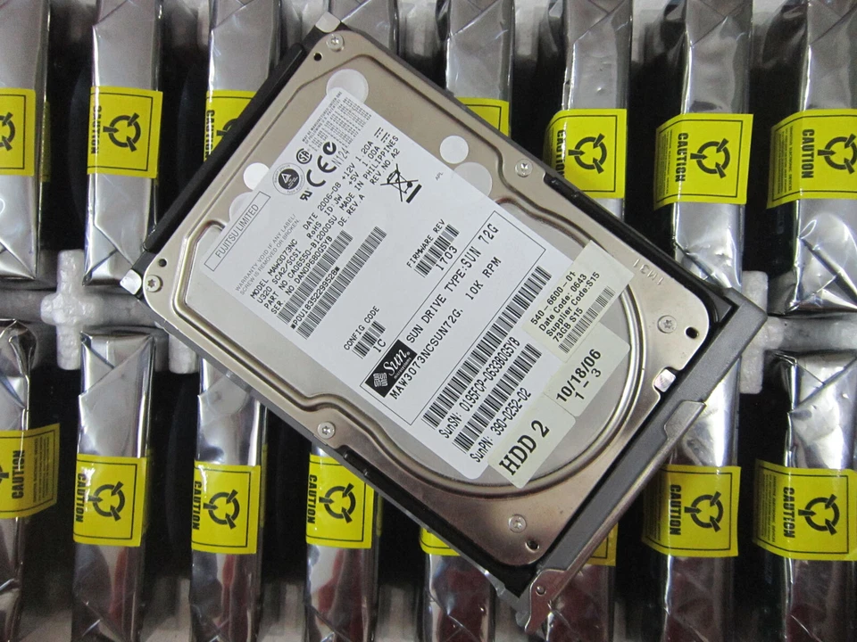 SUN 540-6600 XRA-SC1CB-73G MAW3073NC 10K SCSI Hard Drive 390-0252 - Bild 1 von 1