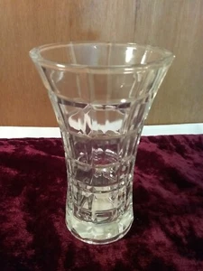 Mikasa Bud Jarrón Chadsworth 4 3/4" patrón geométrico - Imagen 1 de 6