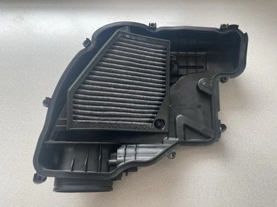 BMW 750i F01 2008-2012 ~ caja de filtro de aire inferior izquierda ~ 13717577458 Foto 1 de 4