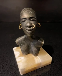 Vintage afrikanische Bronze Spelter kleine Büste Frau Skulptur Steinsockel 4,5 Zoll - Bild 1 von 18