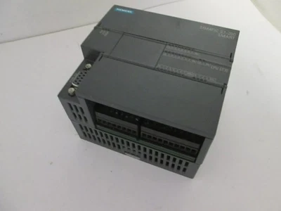 SIEMENS S7-200 SMART  ST30 6ES7 288-1ST30-0AA0 - Photo 1/3