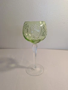 Limettengrün geschliffen auf klarem Kristall Weinglas 7,25" hoch - Bild 1 von 10