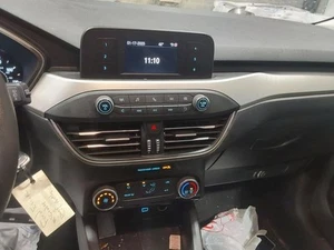 Audio Equipment Radio Control Panel 4.2" Screen Fits 20-22 ESCAPE 2812435 - Picture 1 of 12