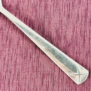 CUBIERTOS DE ACERO INOXIDABLE BRILLANTE ONEIDA HUGHES LÍNEAS CRUZADAS CHINA - ELECCIÓN - Imagen 1 de 9