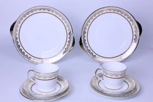 Elizabethan Swiss Cottage Cup & Saucer Trio and Serving Plate Bundle Article - Picture 1 of 13