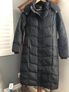 NWT Women’s St John’s Bay full length puffer coat, detachable hood, Black Sz. M - Picture 1 of 7