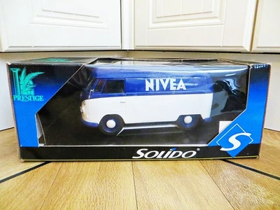 SOLIDO PRESTIGE 9559 'VW T1 PANEL KOMBI/COMBI PANEL VAN - NIVEA' 1:18. BOXED - Image 1 of 4