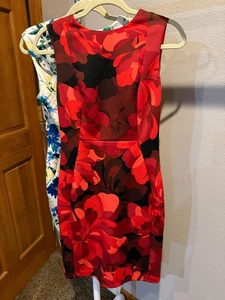 Calvin Klein ärmelloses Damen-Etuikleid rot/schwarz Blumenmuster Scuba Strick Größe 6 - Bild 1 von 5