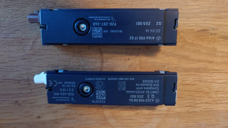 Mercedes Benz W205 Radio  Antennenverstärker A222 905 58 04 / A166 905 17 02 - Bild 1 von 1