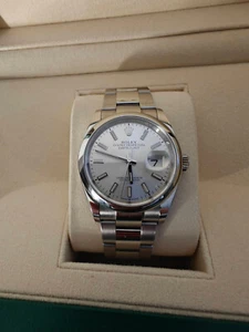 Rolex Oyster Perpetual DateJust 126200 - Bild 1 von 4