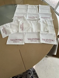 Juego de 8 bolsas para zapatos Valentino Garavani Dust Sleeper NUEVAS 6 3/4" por 13 3/4" - Imagen 1 de 3
