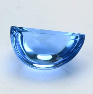7.07Cts Natural Swiss Blue Topaz Amazing Fancy Half Moon Cabochon Loose Gemstone - Picture 1 of 6