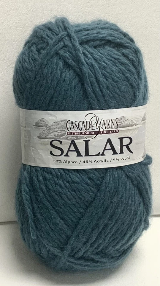Cascade Yards Salar Raven 09 Alpaca Acrylic Wool Mix 197 Yds 7 Oz