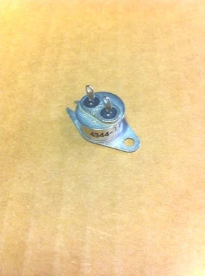 KLIXON 4344-184-357 40°F Degree BIMETAL SNAP ACTION THERMOSTAT SWITCH M1/11041 - Image 1 of 3