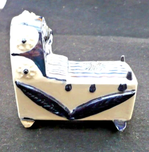 WILFRED GIBSON CORNISH STUDIO POTTERY BABY IN ROCKING CRADLE BLUE & WHITE - Picture 1 of 7